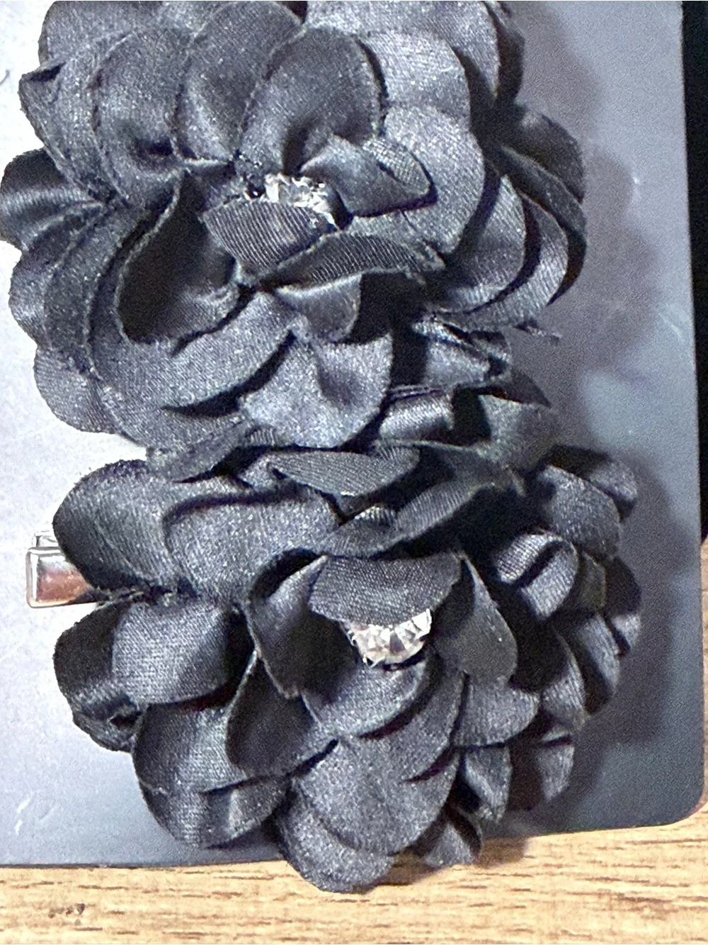 paparazzi Black Fabric Flower Clip Set with Rhinestone Accent